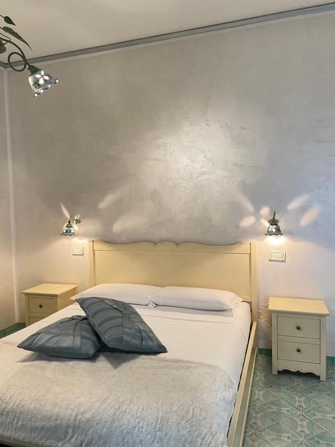 Bellavista Costa D'Amalfi Bed and Breakfast Vietri Eksteriør billede